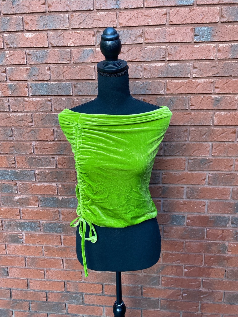 Shane Justin Lime Green Velvet Ruched Side Tie Top M